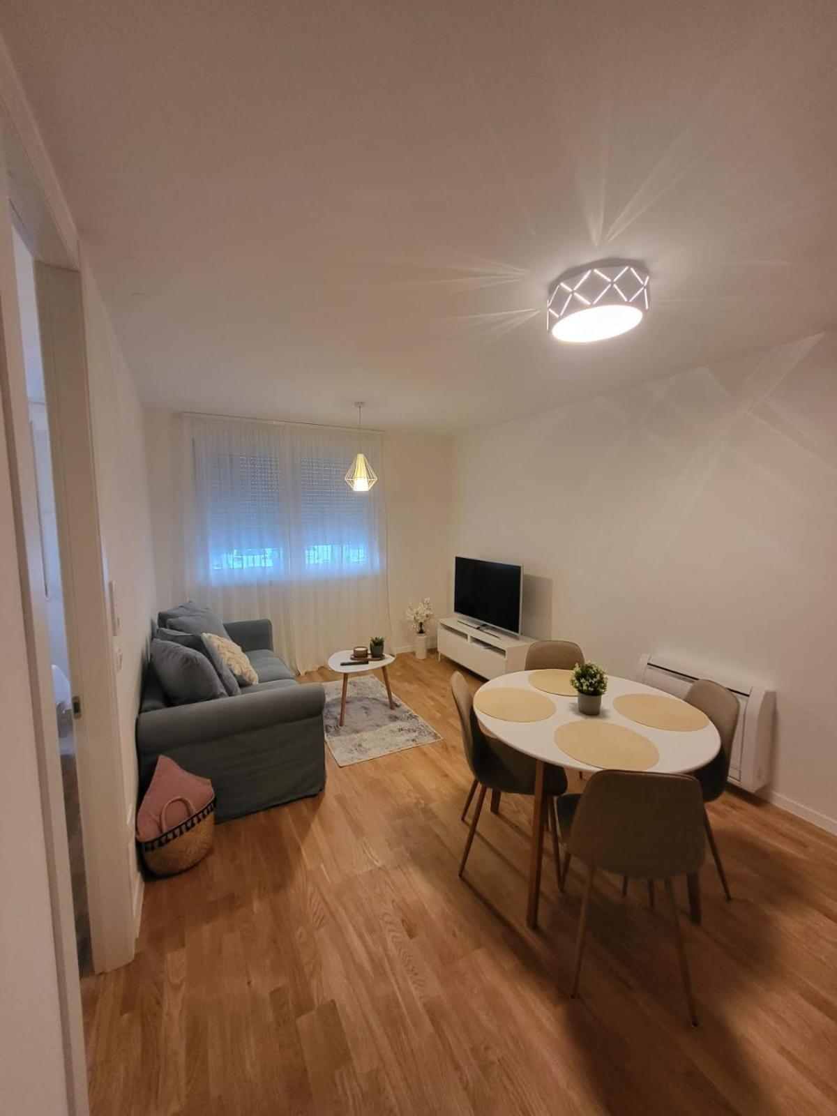 Apartment Antea With Free Parking